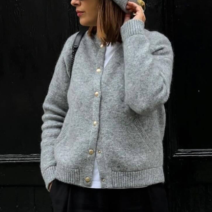 Dames cardigan en tricot douillet avec boutonnière et poches Chic und Stil