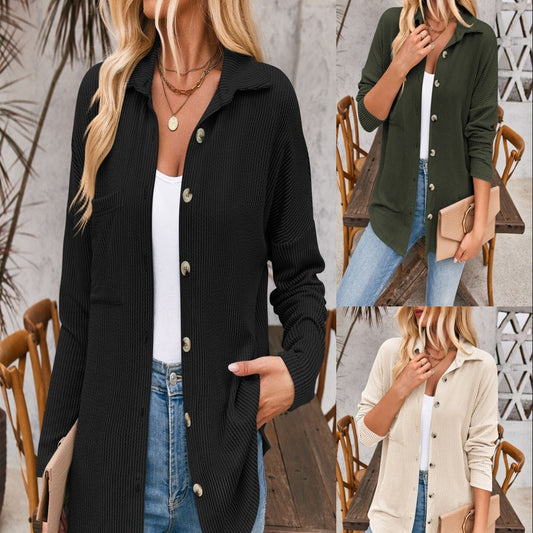 Veste en tricot pour femmes avec un matériau structuré et des poches confortables Chic und Stil