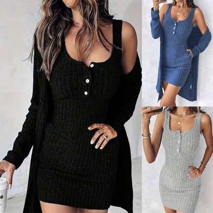 Robe en tricot pour femmes avec détails de boutons et cardigan assorti Chic und Stil