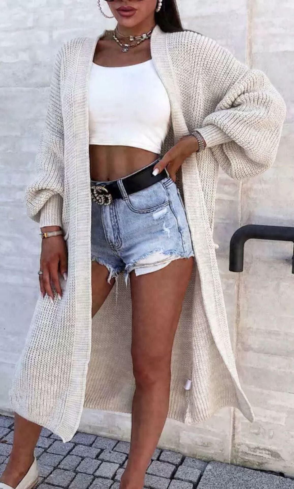 Dames carte tricot décontractée avec décolleté en V profond et poches généreuses Chic und Stil