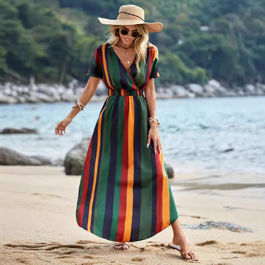 Robe maxi rayée pour femmes avec fente haute et nœud à la taille Chic und Stil