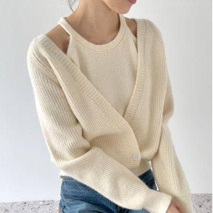 Pull décontracté pour femmes avec un décolleté en V profond et des détails de boutons Chic und Stil