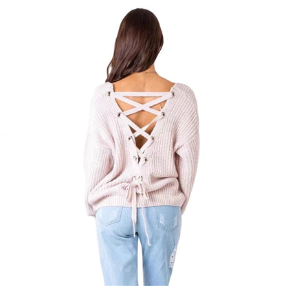 Pull femme en tricot avec décolleté décoratif au dos et lacet Chic und Stil