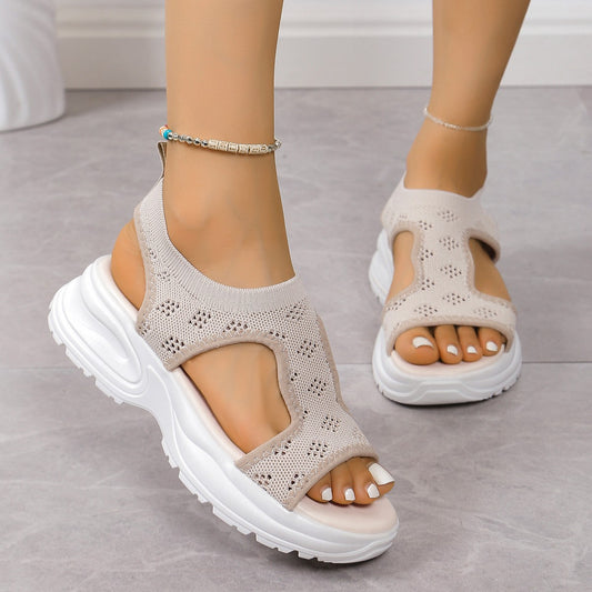 Sandales de sport confortables pour femmes avec dessus en matériau respirant et semelle antidérapante Chic und Stil