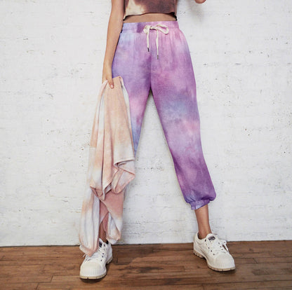 Casual pants for women with a colorful tie-dye design and an elastic waist Chic and Style