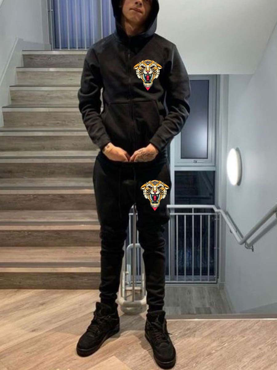 Chic and Style women's sport hoodie and jogger pants set with lion pattern