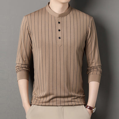 Chemise polo pour hommes avec un élégant motif rayé et une patte de boutonnage de haute qualité Chic und Stil