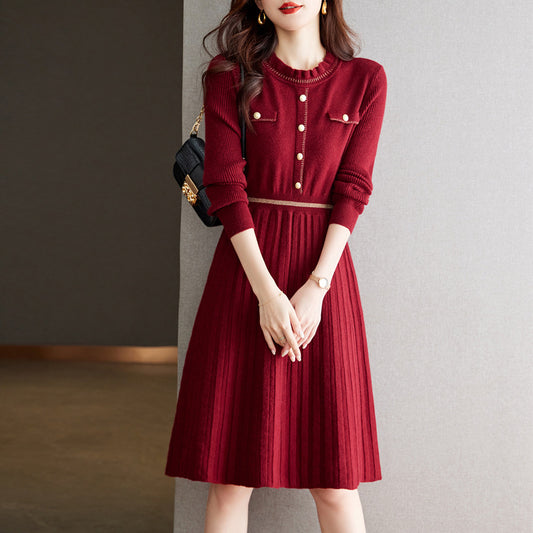 Robe en tricot pour femmes avec un élégant dos et un col montant Chic und Stil