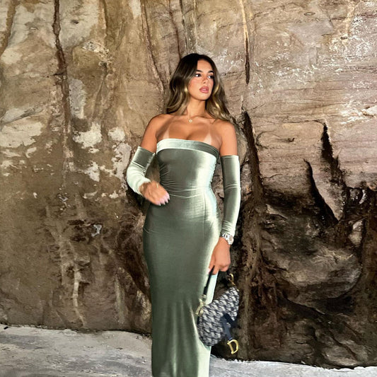 Robe de soirée off-shoulder en velours pour femmes Chic und Stil
