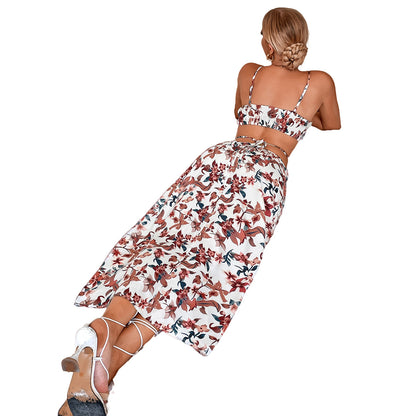 Robe maxi pour femmes avec motif floral et découpe espiègle Chic und Stil