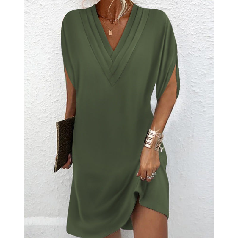 Robe élégante pour femmes avec décolleté en V, fentes latérales et coupe décontractée Chic und Stil