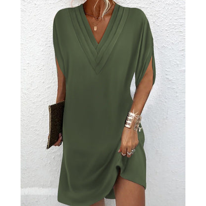 Robe élégante pour femmes avec décolleté en V, fentes latérales et coupe décontractée Chic und Stil