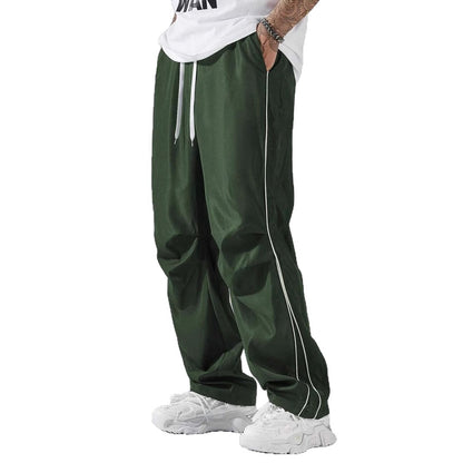 Casual sports pants for men with elastic waistband and side seams Chic and Style