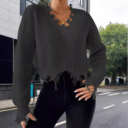 Pull-over en tricot oversize pour femmes avec ourlet à franges et décolleté raffiné Chic und Stil