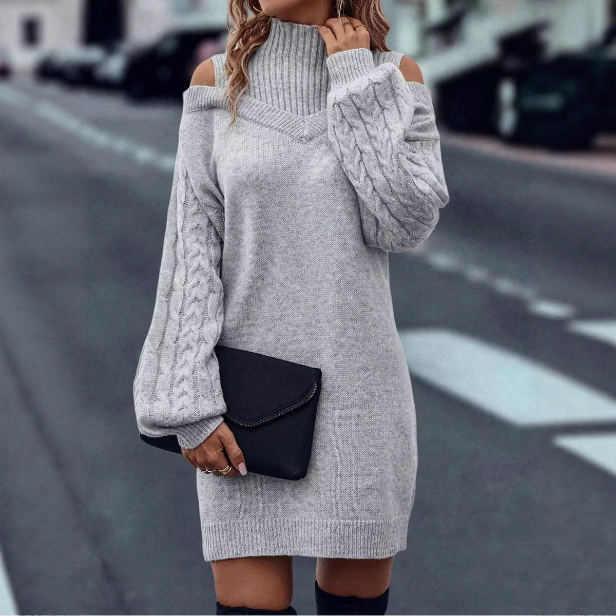 Robe tricot femme avec design off-shoulder et structure complexe de motif en torsades Chic und Still