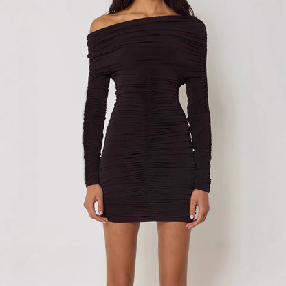 Robe mini ajustée pour femmes avec fronces Chic und Stil