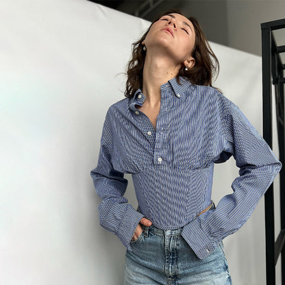 Blouse pour dames avec coupe innovante et manches structurées Chic und Stil
