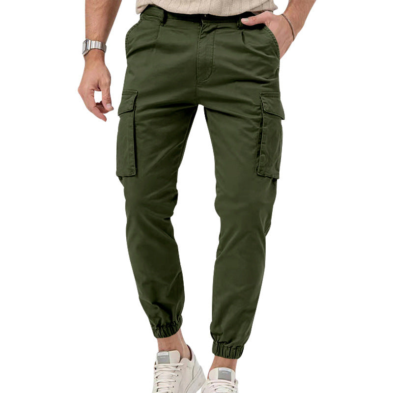 Casual cargo pants for men with elastic waistband and practical pockets Chic und Stil