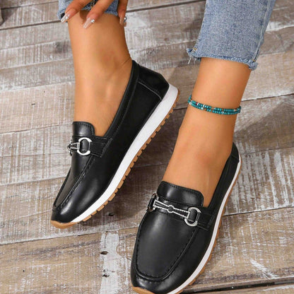Mocassins élégants pour dames avec détail de boucle à la mode Chic und Stil