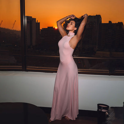 Robe maxi à dos nu pour femmes avec des détails ornés Chic und Stil
