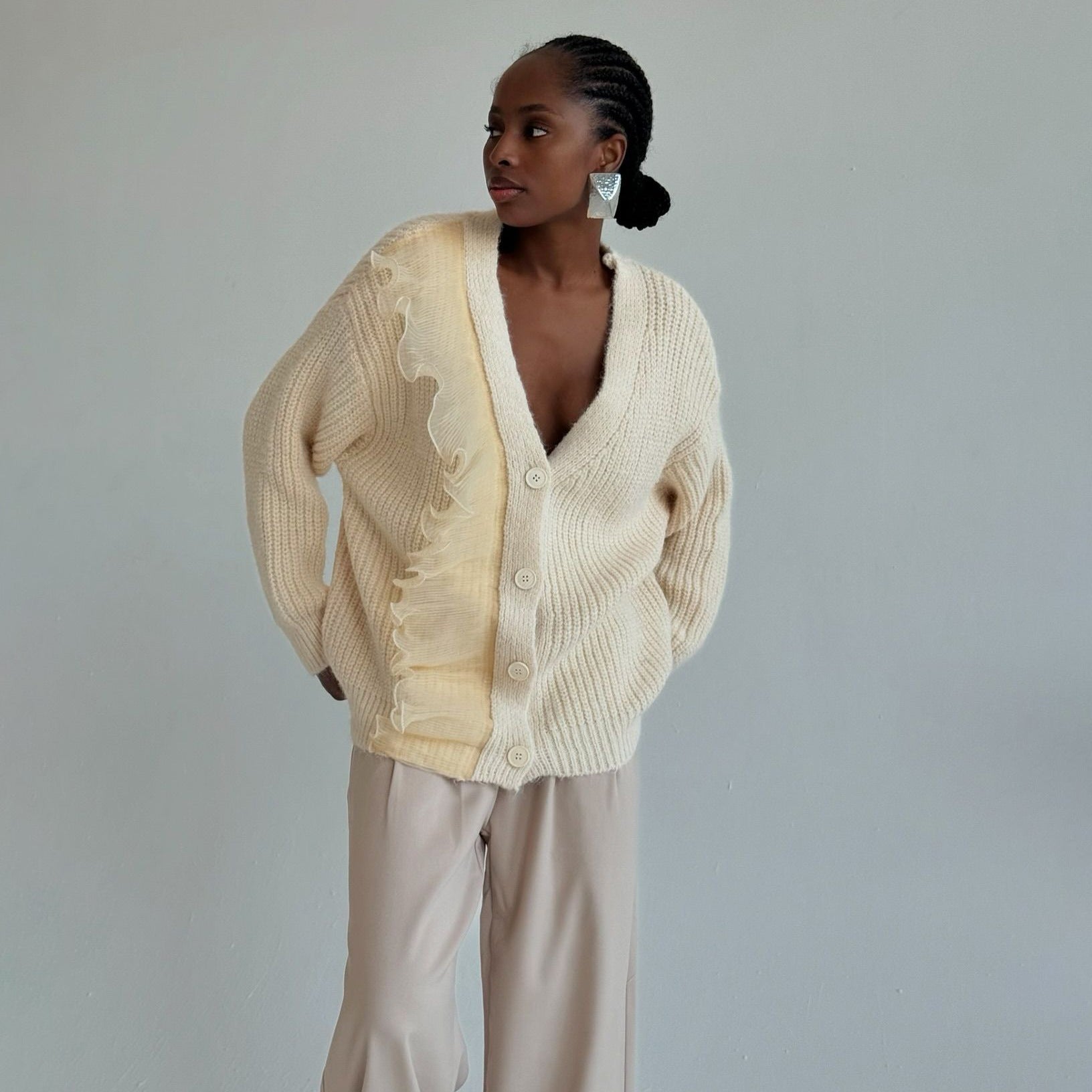 Beige / L