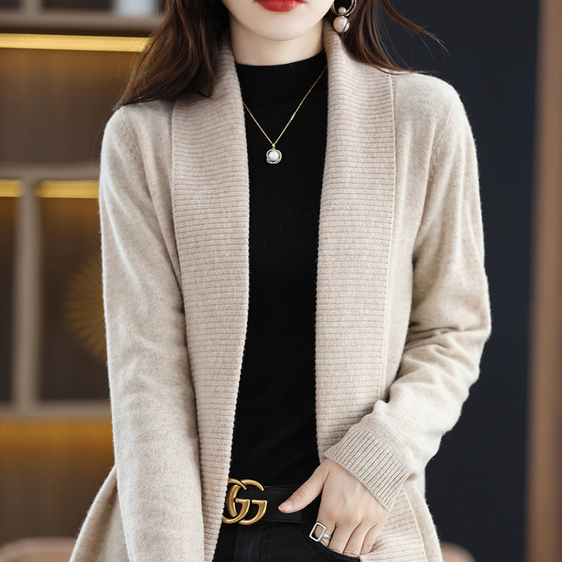 Cardigan pour femmes avec des structures de côtes élégantes et une coupe ouverte Chic und Stil