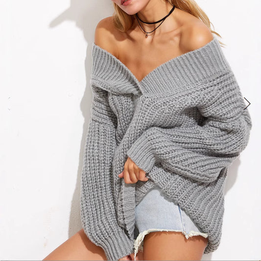Pull en grosse maille pour femmes avec design décolleté et coupe oversized Chic und Still