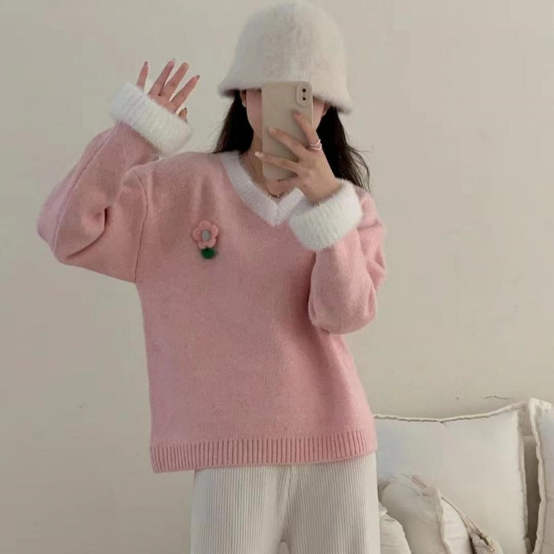 Pull en Viscose pour Femmes avec Décolleté en V et Broderie de Fleurs Chic und Stil