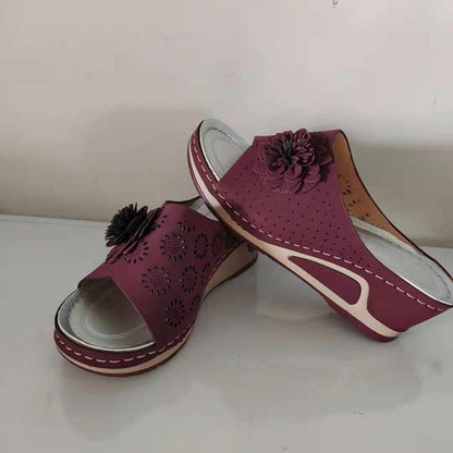 Sandales élégantes en fleurs pour femmes avec matériau supérieur respirant et semelle confortable Chic und Stil