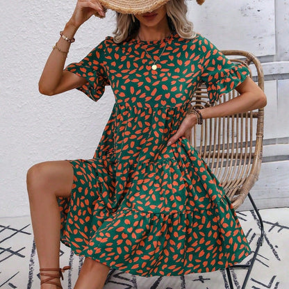 Robe d'été aérienne pour femmes avec coupe irrégulière et motif léopard tendance Chic und Stil