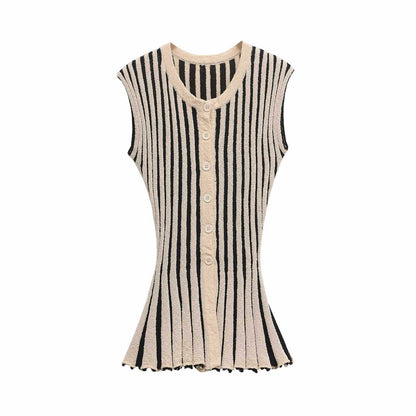 Chic and Style women's knit flared pants