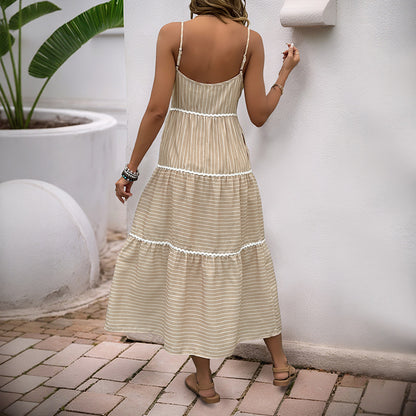 Femme Robe maxi à volants à boutons rayée Chic und Stil