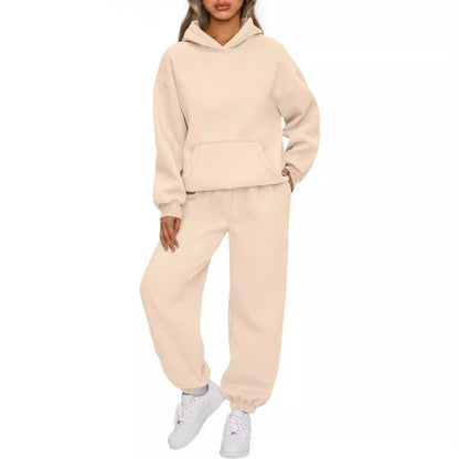 Chic and Style comfortable women's hoodie and jogger pants set