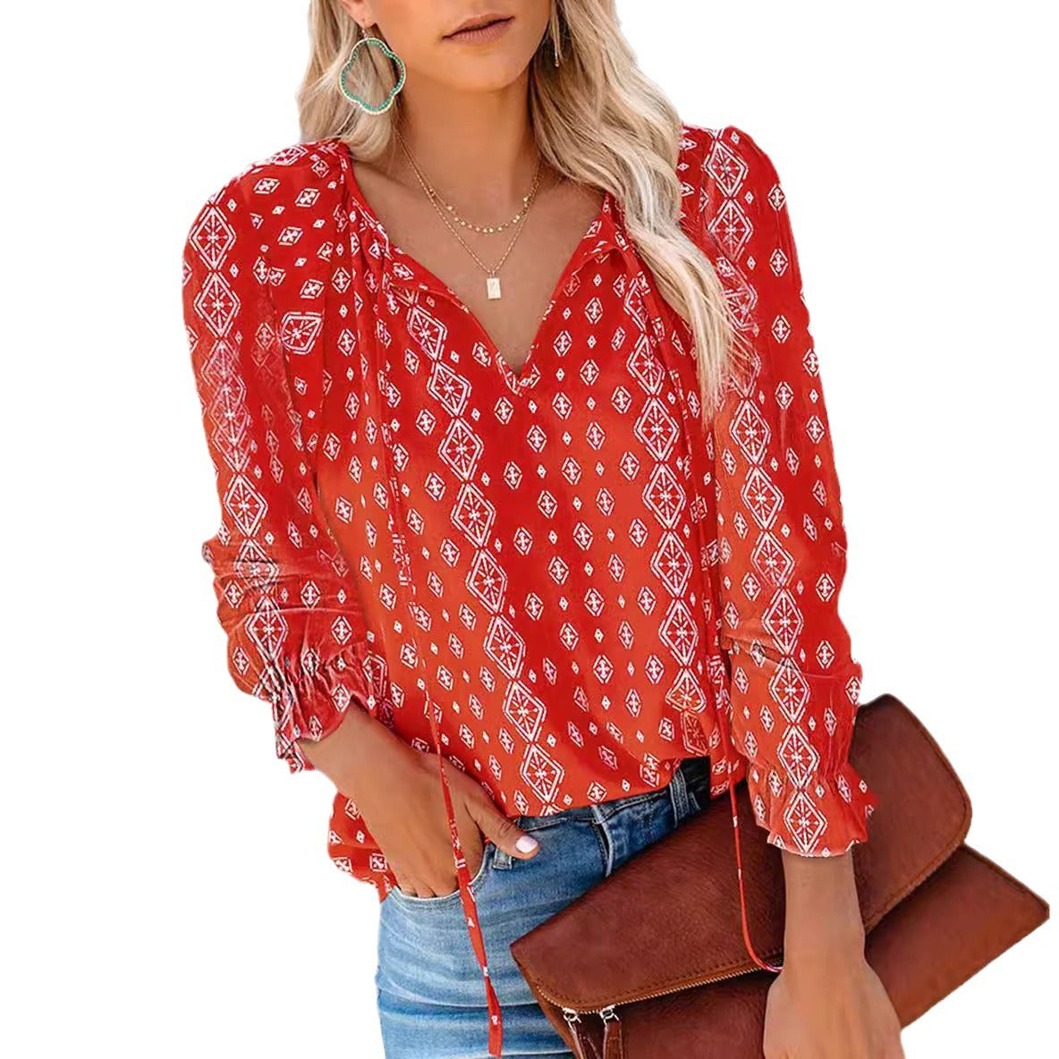 Chemise pour femmes avec décolleté en V et détails volants Chic und Stil