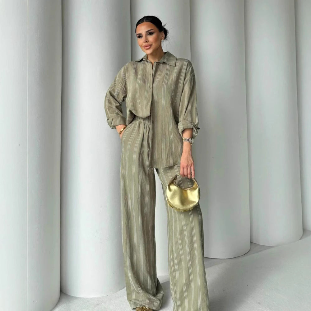 Striped lounge set for women with wide pants and loose blouse Chic und Stil