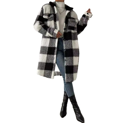 Dame Teddy-pull à capuche avec motif à carreaux et poches pratiques Chic und Stil