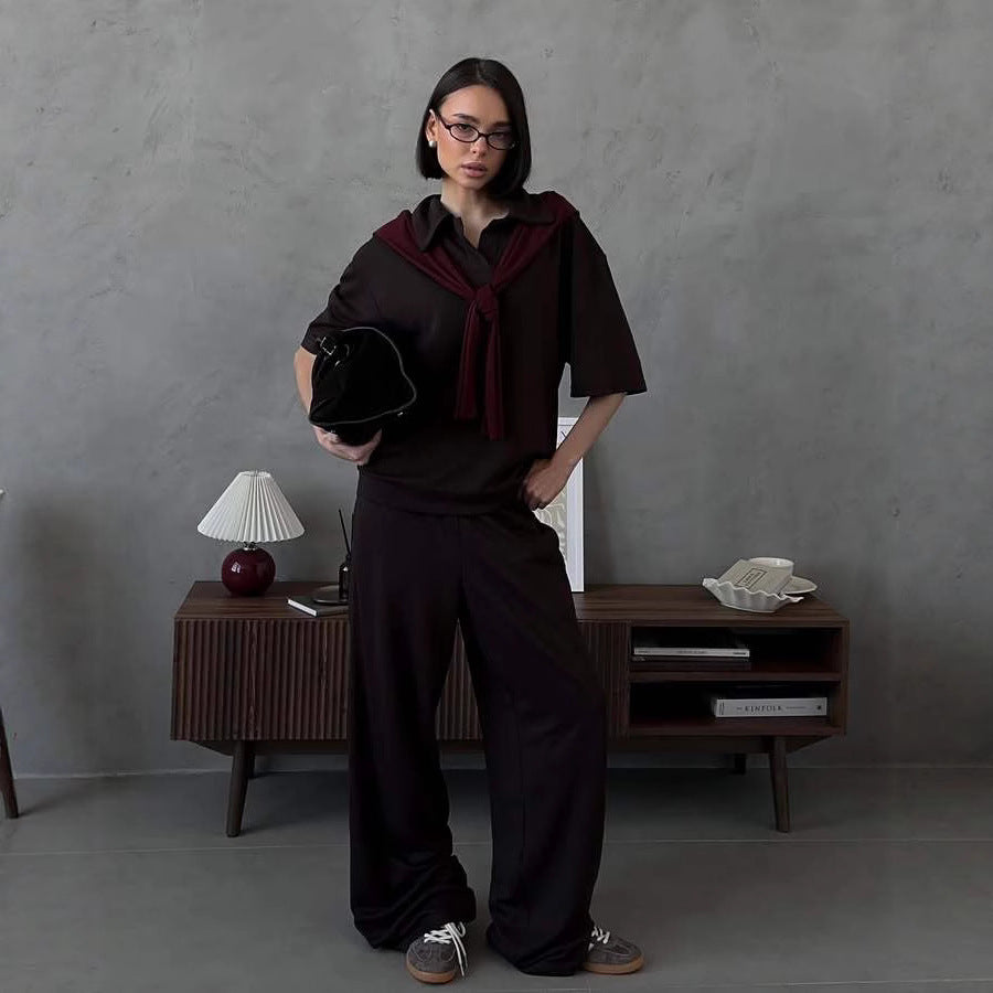 Dames élégant et confortable combinaison avec col à la mode Chic und Stil