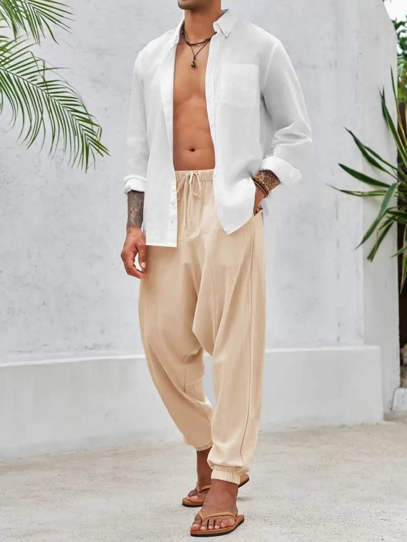 Casual harem pants for men with elastic waist and deep pockets Chic and Style