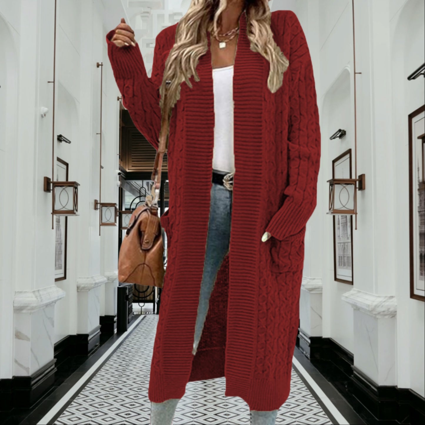 Dames cardigan en grosse maille avec poches ouvertes et finition en câble texturée Chic und Stil