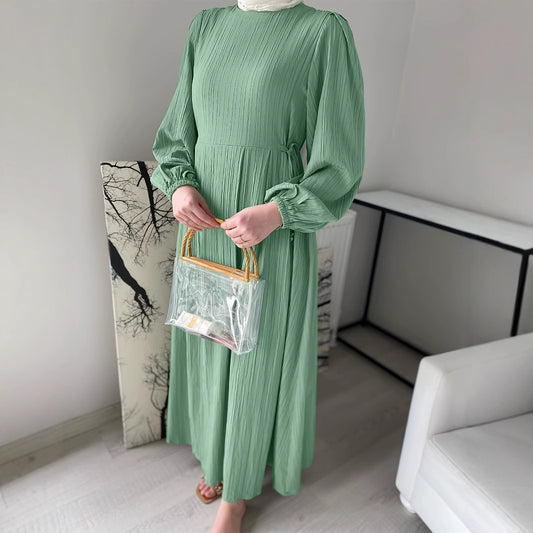 Robe maxi femme avec drapé élégant et manches élastiques Chic und Stil