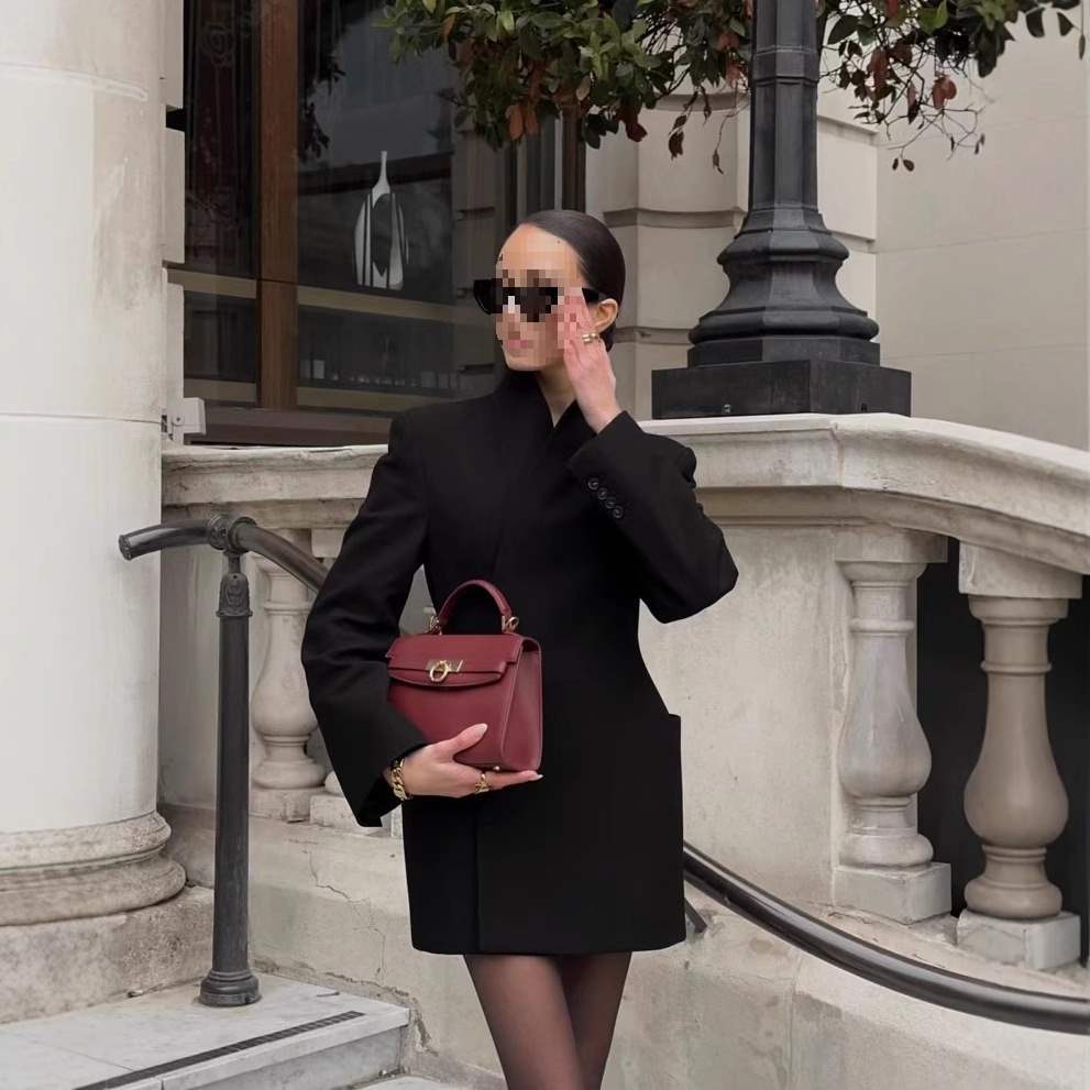 Dames Blazer élégant avec ceinture à la taille et poches pratiques Chic und Stil