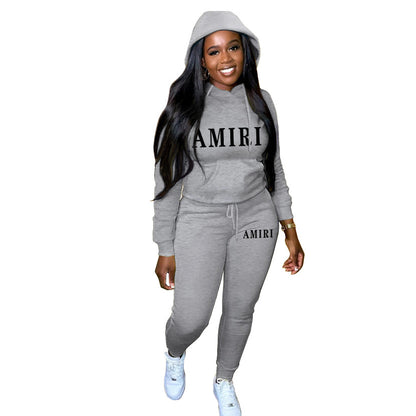 Costume de jogging pour dames avec logo moderne Chic und Stil