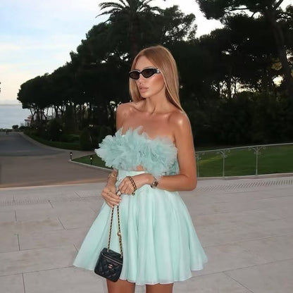 Robe à manches bouffantes ludique pour femmes avec silhouette en A Chic und Stil