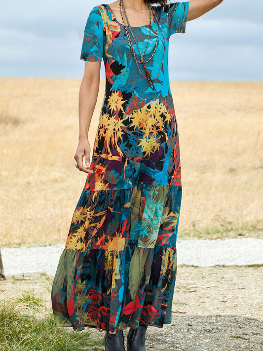 Robe maxi pour femmes avec motif floral et coupe fluide Chic und Stil