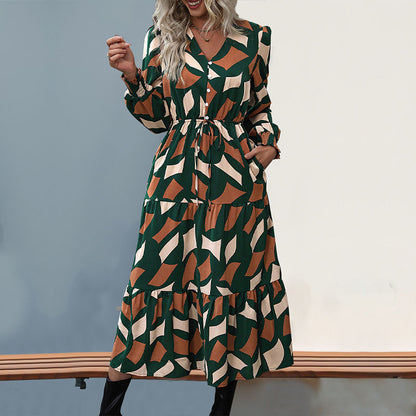 Robe maxi femme avec jupe volumineuse et ceinture nouée raffinée Chic und Stil
