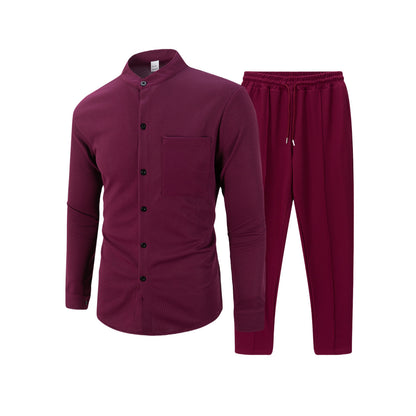 Costume de nuit confortable pour hommes avec haut respirant et pantalons élastiques Chic und Stil