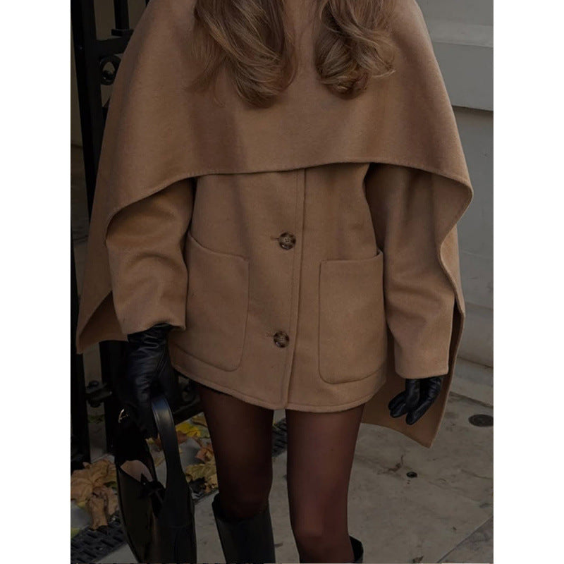 Women’s wrap jacket with a modern design and elegant details Chic and Style