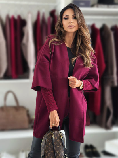 Women's hooded coat made of high-quality material with structured design Chic und Stil