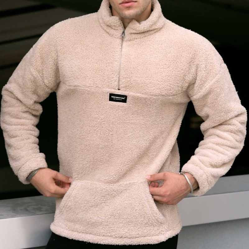 Cozy fleece pullover for men with half zipper and practical pockets Chic und Stil