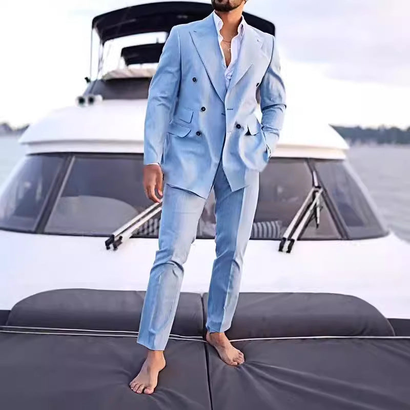 Costume élégant pour hommes à double boutonnage avec un motif à rayures Chic und Stil